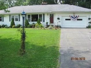 1180 Woodside Dr, Amherst, OH 44001