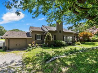 2131 W Cape Rock Dr, Cape Girardeau, MO 63701