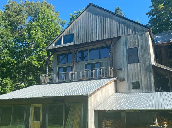 662 Route 100, Stockbridge, VT 05772