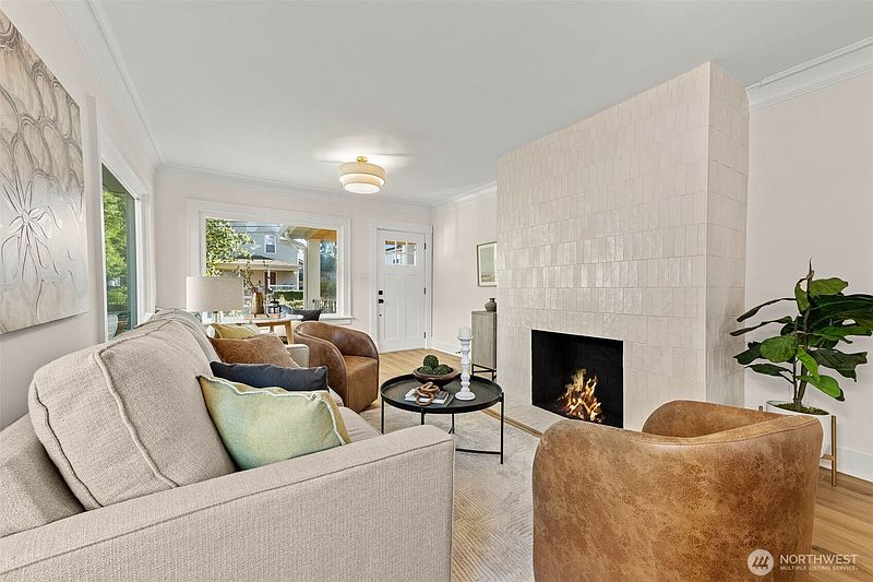 3rd image of 4236 S Findlay Street