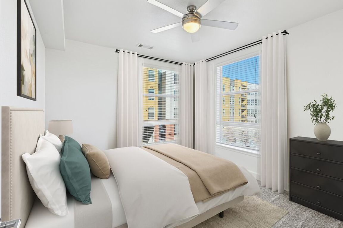 Bedroom with carpet