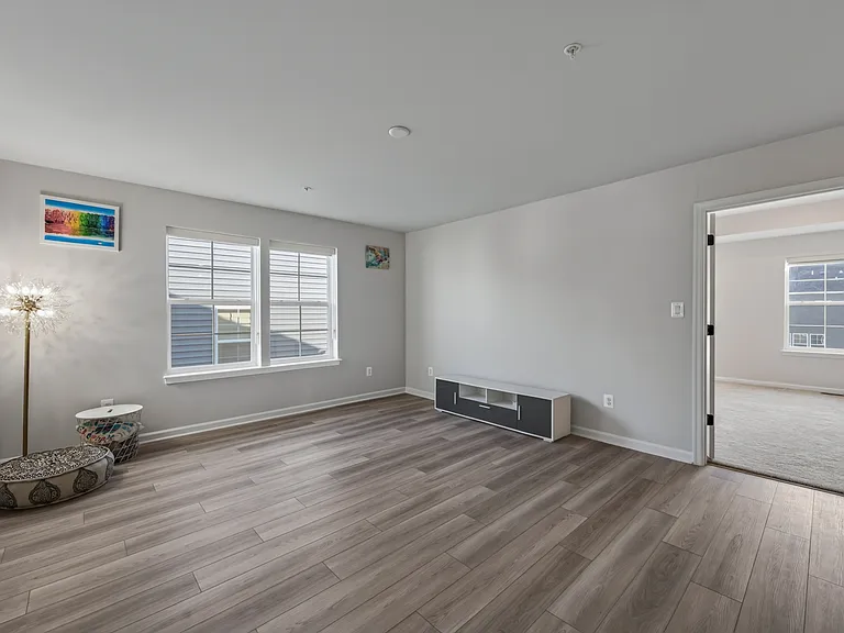 1124 Miller Farm Dr — Photo 15