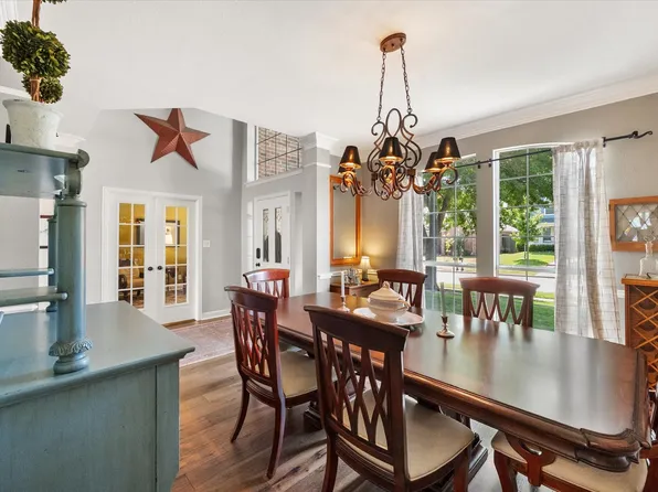 1502 Mallard Cir, Mansfield, TX 76063