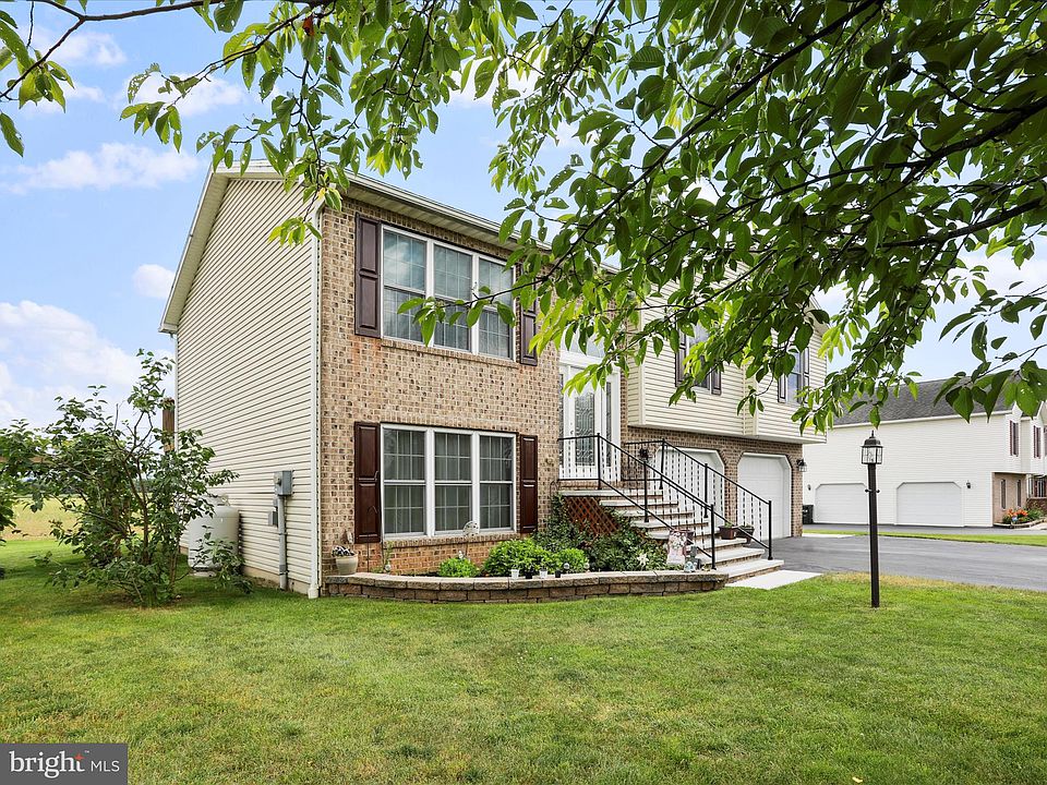 11326 Thornwood Rd, Shippensburg, PA 17257 Zillow