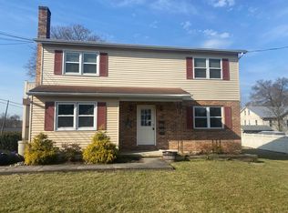 25 S Mill St #B, Annville, PA 17003