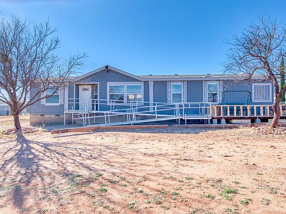 2nd image of 5038 E San Molino St