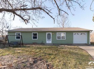 2629 Rawhide Ln, Lawrence, KS 66046