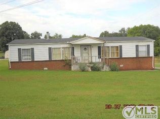 405 Thomas Rd, Lebanon, TN 37087
