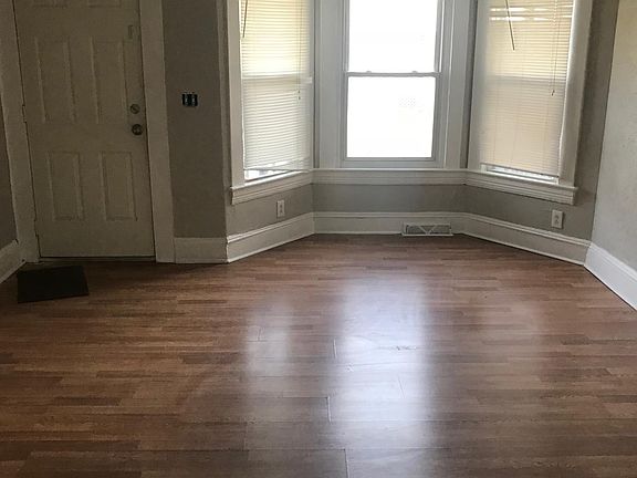 4th image of 4236 W 24th St