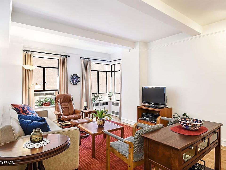 1st image of 565 W End Ave APT 2D