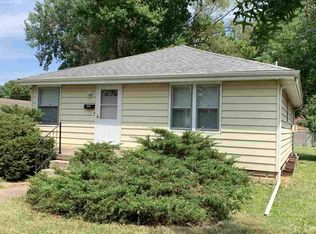 1320 Janssen St, Pekin, IL