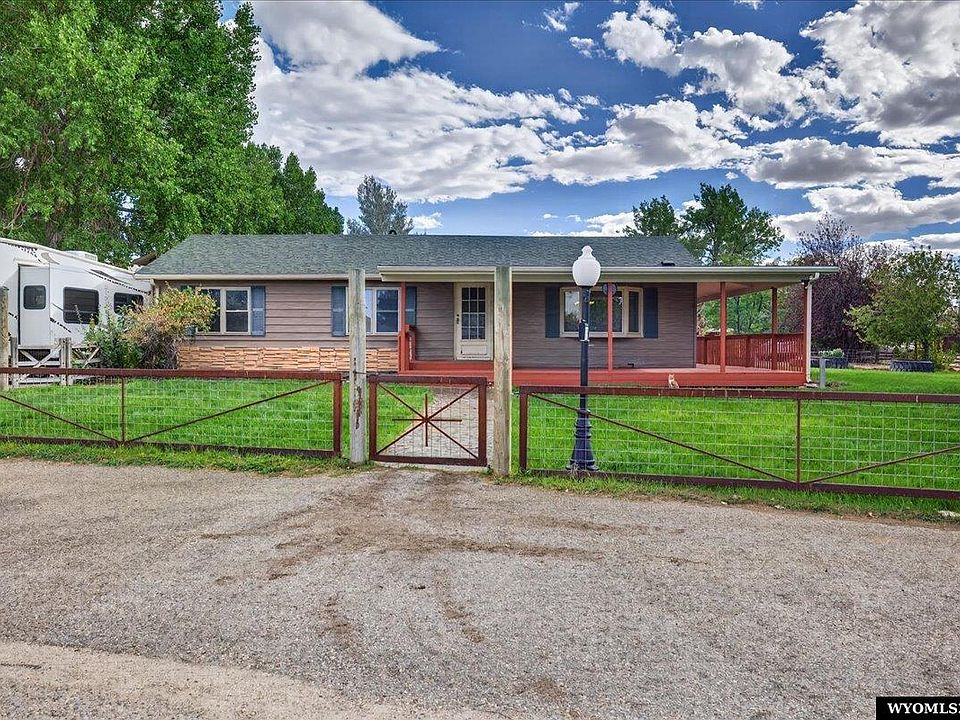 1st image of 6709 Riverside Dr