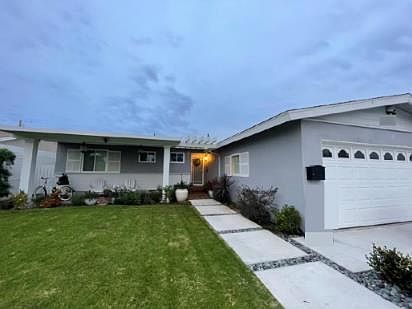 4th image of 2160 Meyer Pl