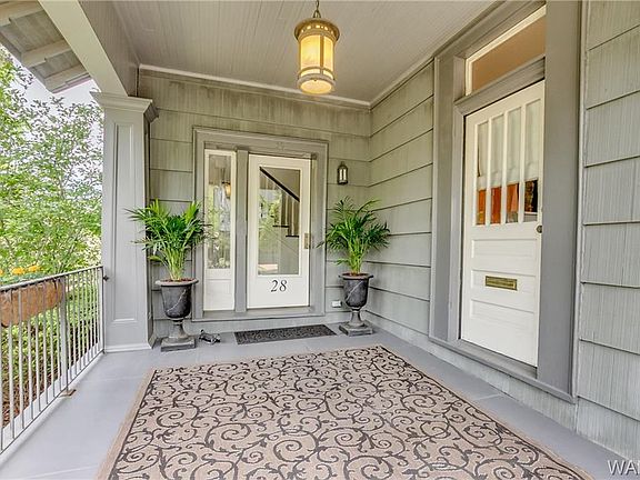 3rd image of 28 Pinehurst Dr