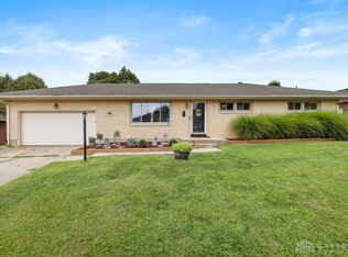 4825 Chippendale Dr, Springfield, OH 45503