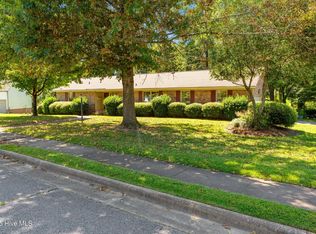 1612 Dubose Dr, Kinston, NC 28504