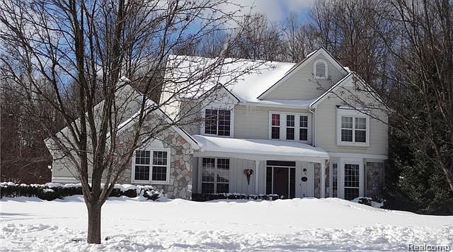 1st image of 1992 Woodridge Ct