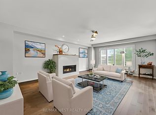 255 Summerfield Dr #7, Guelph, ON N1L0E1