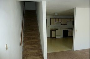 4th image of 185 Clover Valley Cir