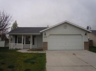2207 Wildflower Dr, Nampa, ID 83686