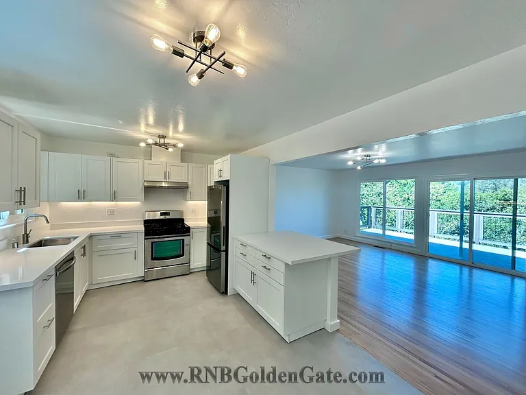 958 Greenhill Rd — Photo 3