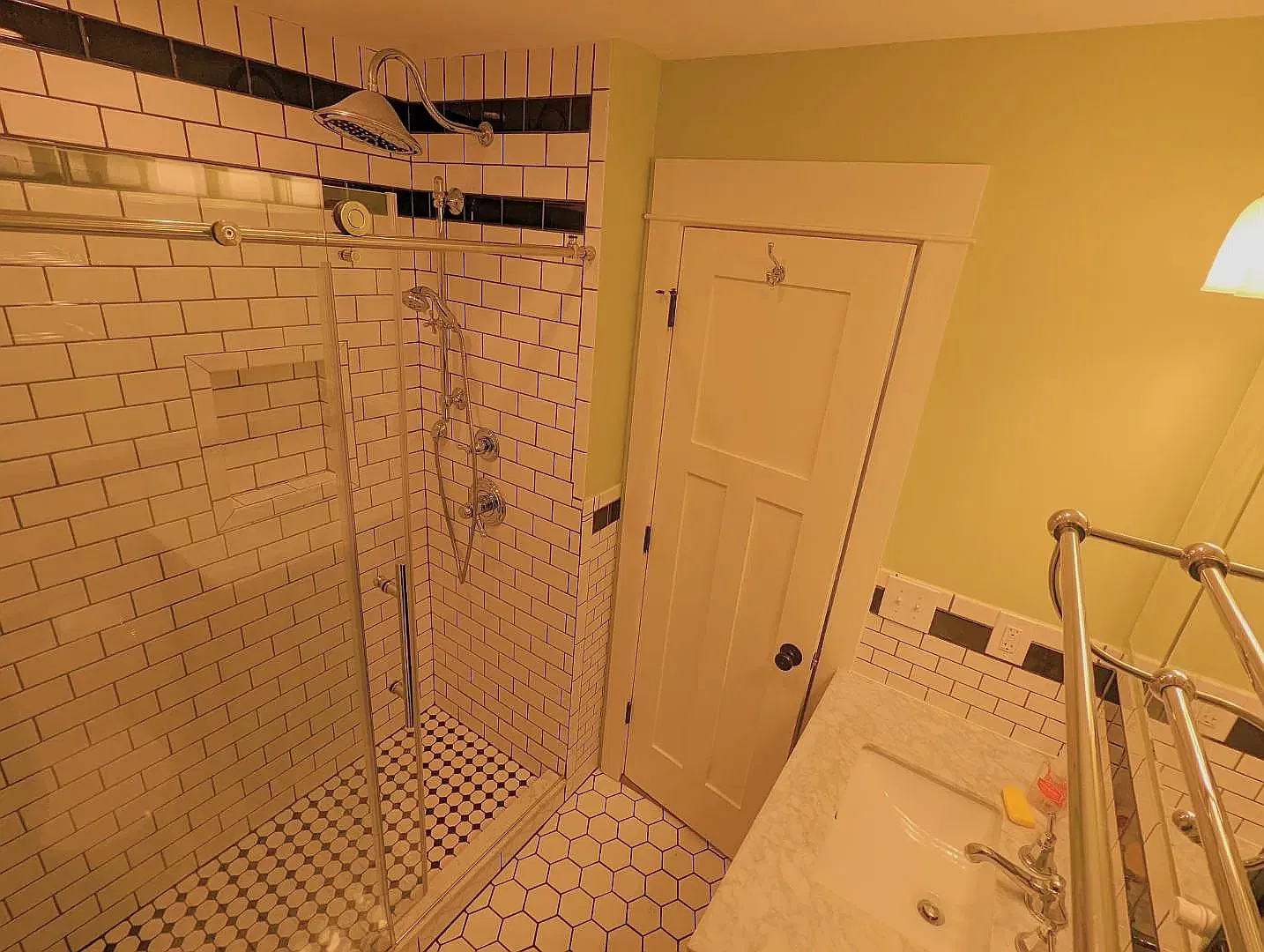 4365 Comanche Dr — Photo 3