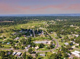 776 Yaupon Cove Dr, Onalaska, TX 77360