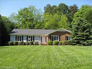 1st image of 5 Villastone Pl