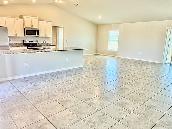 3rd image of 4104 NW 25th Ter