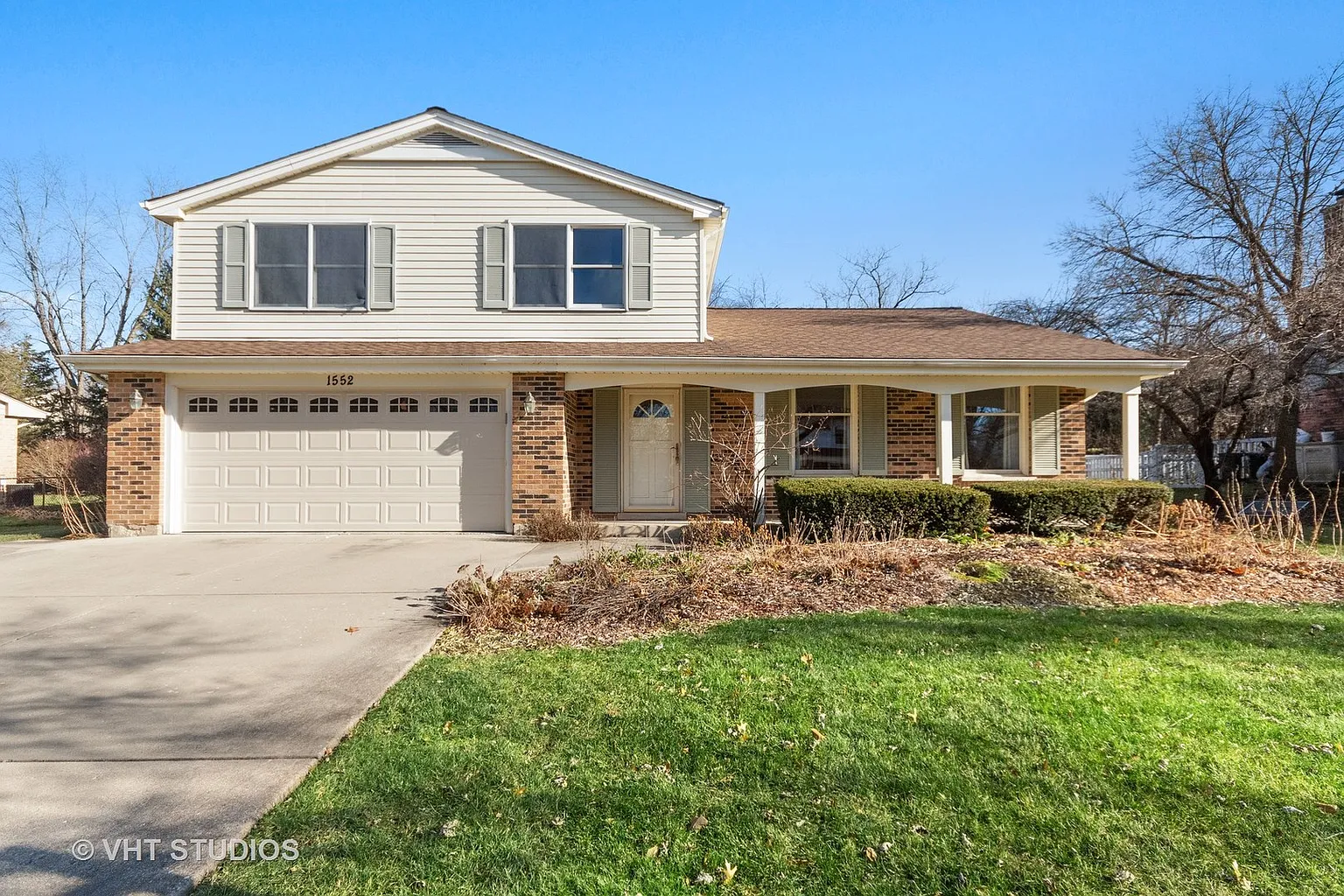 1552 Chippewa Dr photo 1