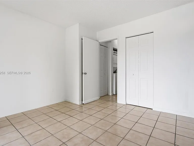 810 SW 129th Pl #209 — Photo 15