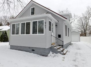 907 Mangin Ave, Muskegon, MI 49442