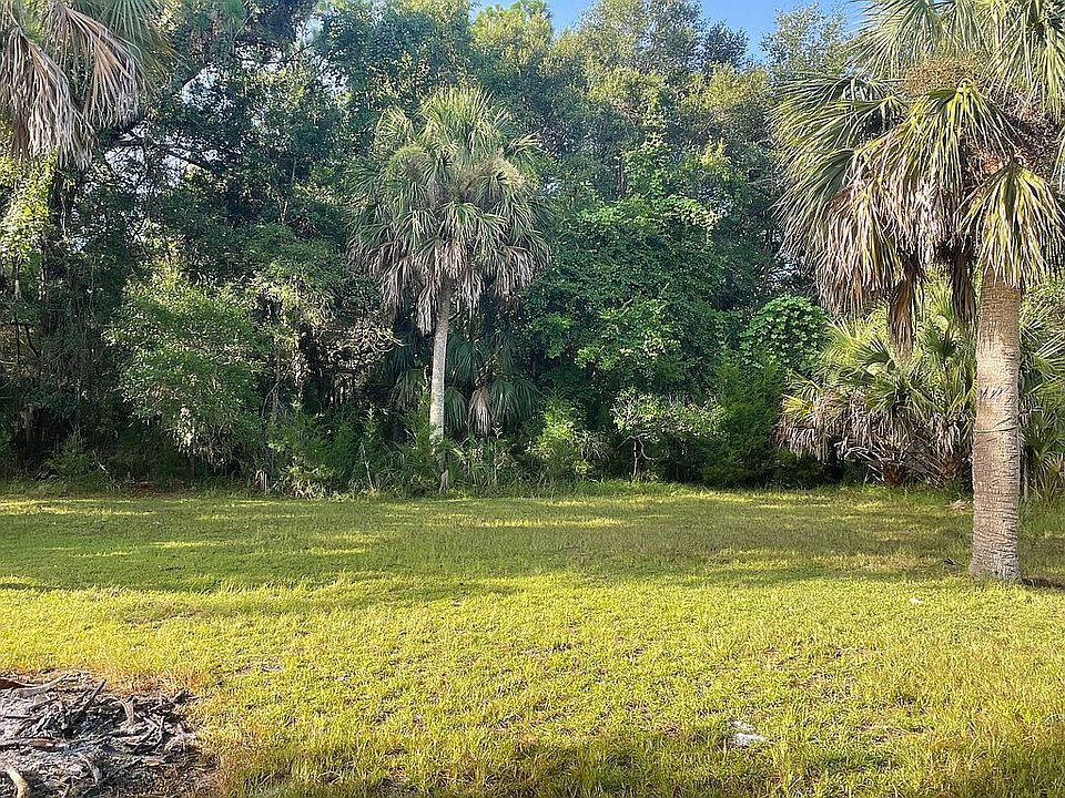 2nd image of 15426 W River Rd