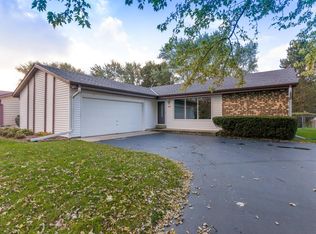 1255 School Dr, Waukesha, WI 53189