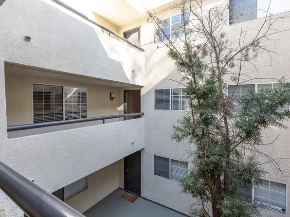 5540 Owensmouth Ave APT 206, Woodland Hills, CA 91367