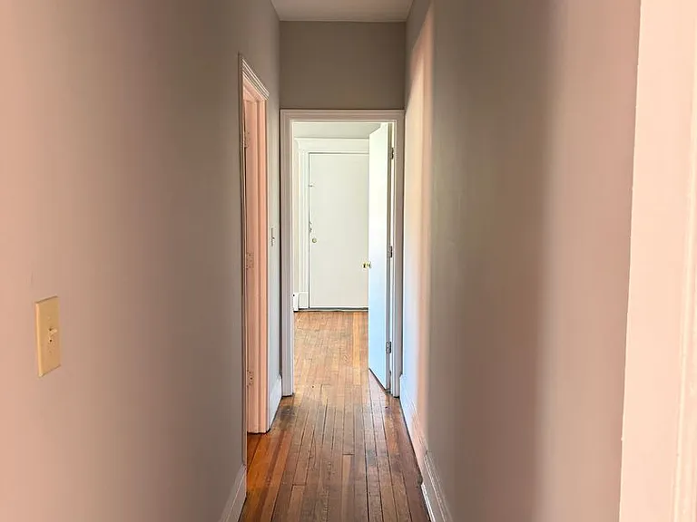 39-41 Bond St — Photo 5