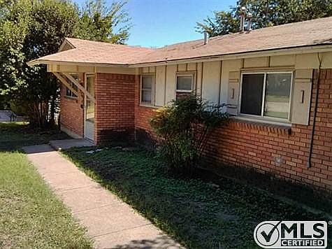 1st image of 5813 Levelland Dr