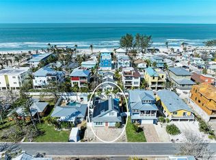 2210 Avenue B, Bradenton Beach, FL 34217
