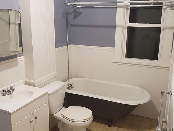 5th image of 105 W Luther Pl #1/2