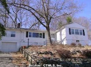 30 Fountain Ter, New Haven, CT 06515
