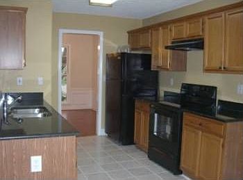 3rd image of 2950 Binghampton Ln