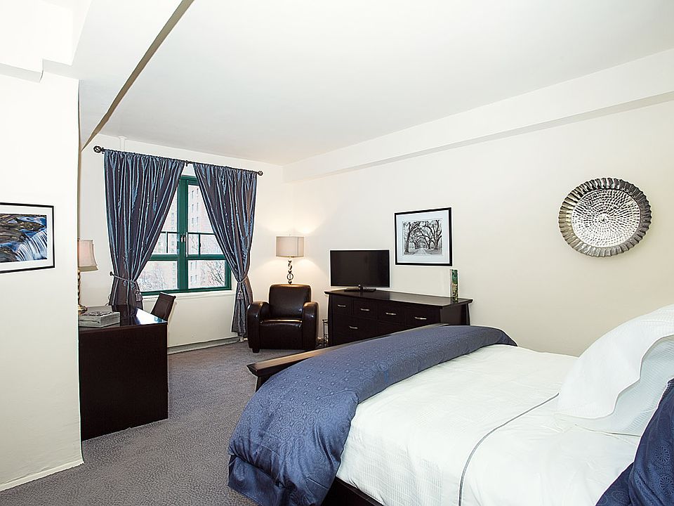 2nd image of 1368 Metropolitan Ave APT 5H