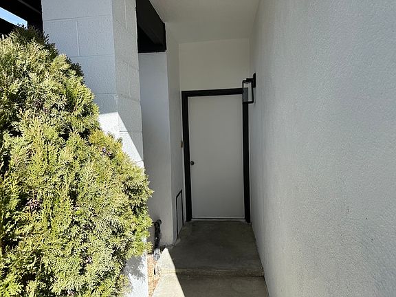 4th image of 21331 Heather Pl