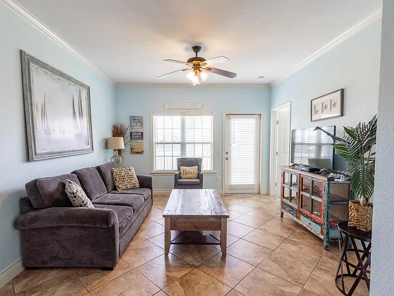 7000 Seawall Blvd #114 — Photo 10