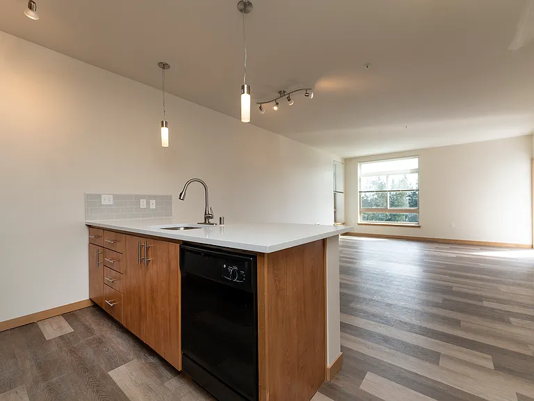 1 Bed 1 Bath Deluxe w/ Den - 940 Sq Ft 1 Bed 1 Bath Deluxe w/ Den - 940 Sq Ft
