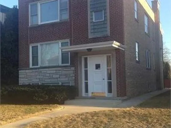3311 Church St #2, Evanston, IL 60203