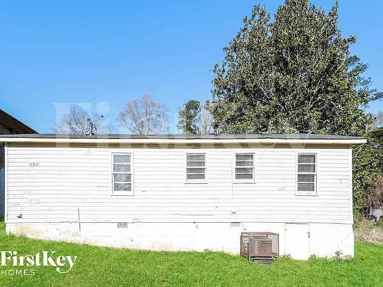297 Reed St — Photo 15
