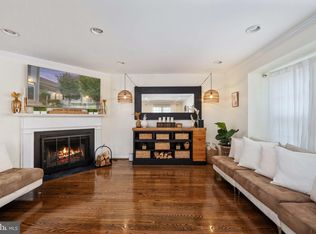 12865 Mill House Ct, Woodbridge, VA 22192
