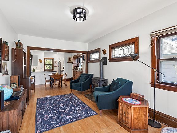 5th image of 4225 Minnehaha Ave