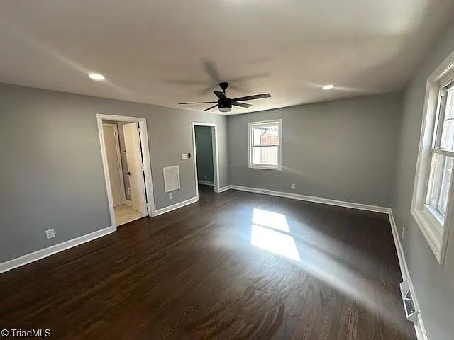 2062 K Court Ave — Photo 10